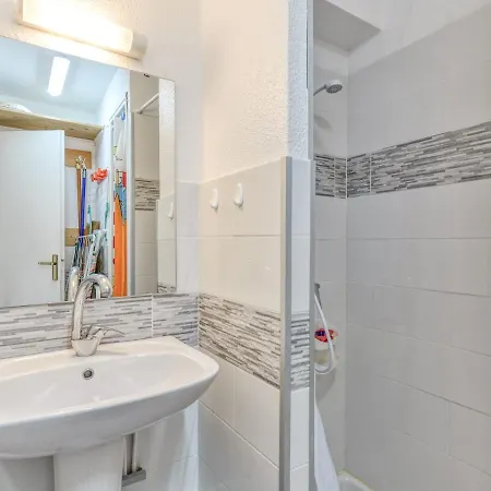 2 Bedroom For 6 Apartment Agde